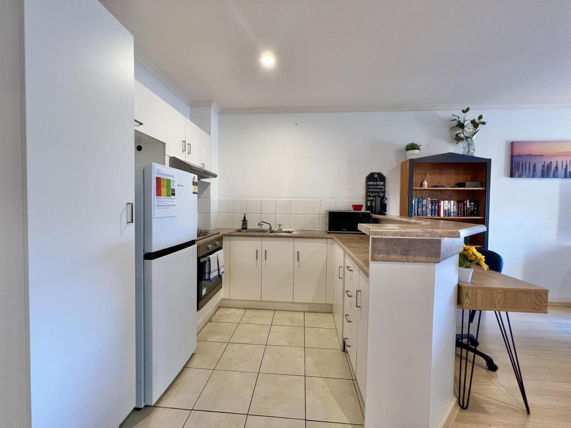 Holiday home Big Free Wifi Gated Parking Aircon